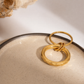 Esmé Ring