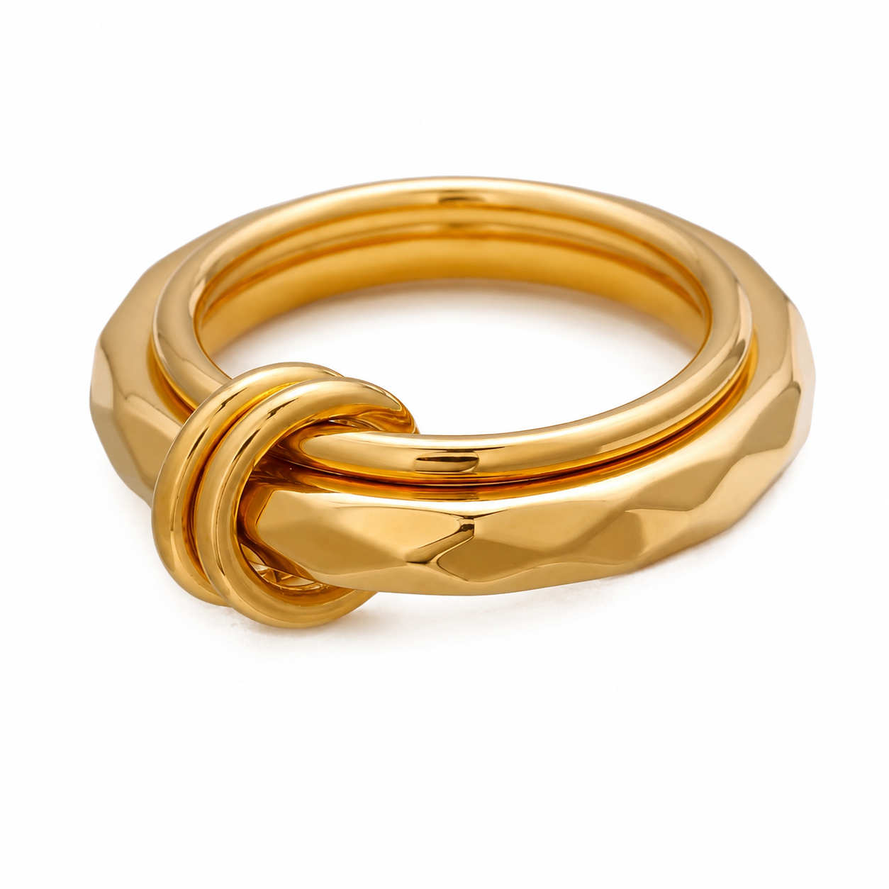 Esmé Ring