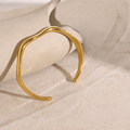 Aurelia Cuff
