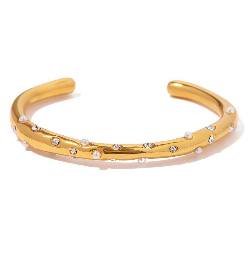 Élodie Pearl Cuff