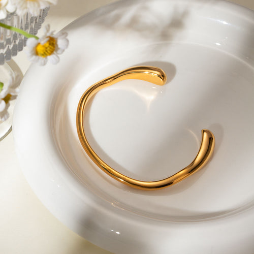 Amara Cuff