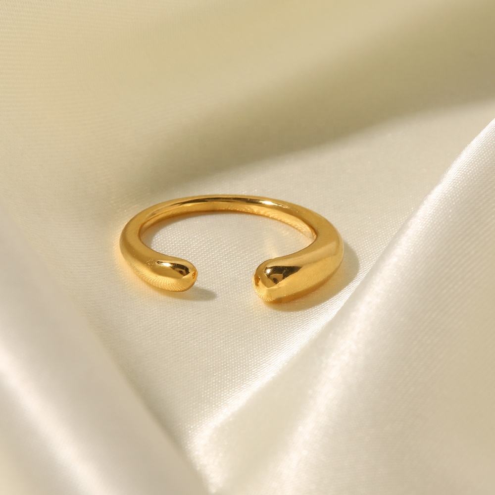 Élia Ring